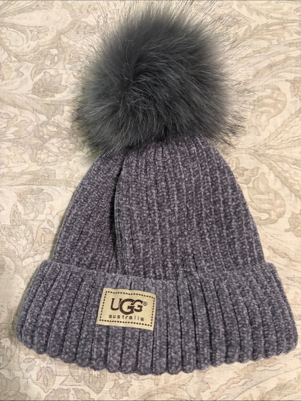 UGG Women’s Australian Knit Pom-Pom Hat. New without tags.